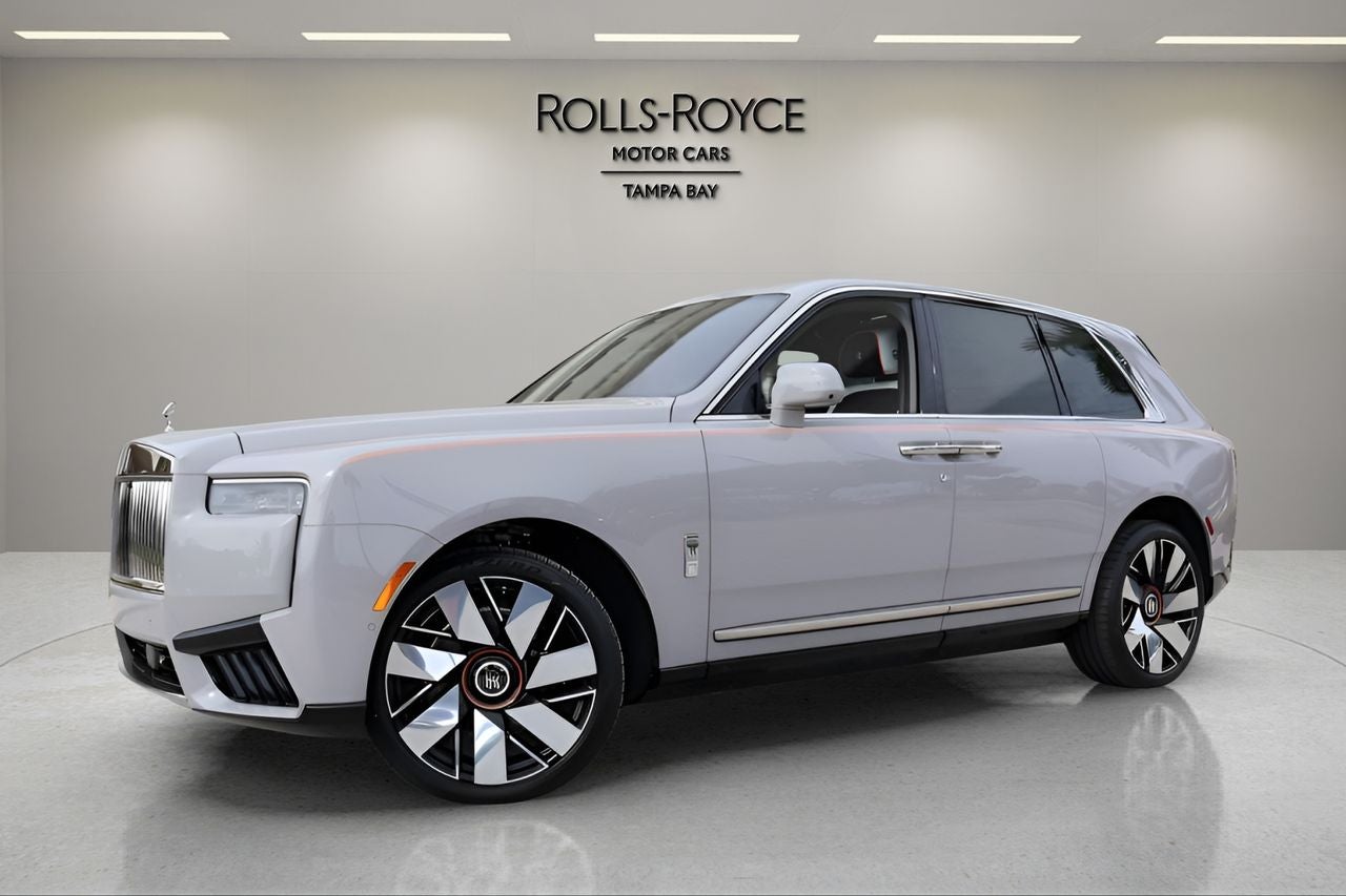 2026 Rolls-Royce Cullinan in Tempest Gray — front three-quarter view